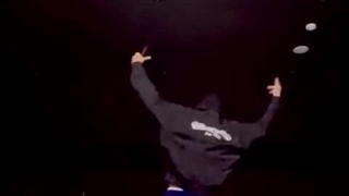 من دلم رقص کامل از ریمکس سوییت ونوم می خواد ....