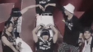 دیسبند شدن استری کیدز تو 2025 -کپشن