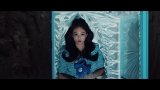 موزیک ویدیو Love Hangover از Jennie