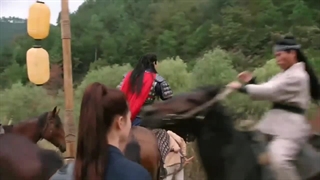 کلیپ کوتاه برگشتن آچو برای نجات ارتش شولی