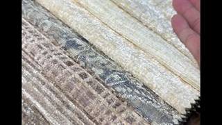 زیبایی این پارچه مبلی مخمل روی مبل راحتی،تماس:۰۹۱۲۷۰۱۶۶۷۰